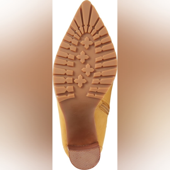 Steve Madden Karmen Pointed Toe Bootie - Size 7.5 - Picture 6 of 6